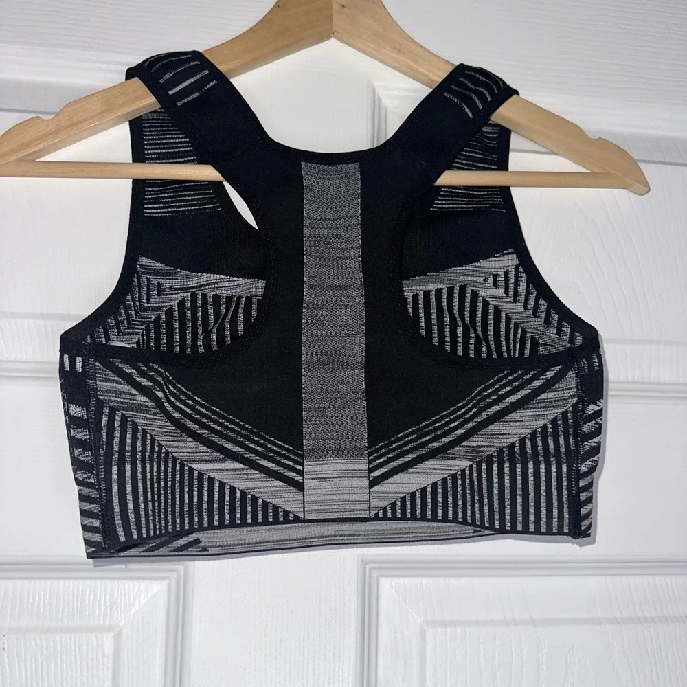 Nike Flynit grey sports bra